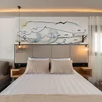 Assano Seafront Luxury 아파트 니키티