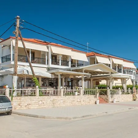 Assano Seafront Luxury Apartment *