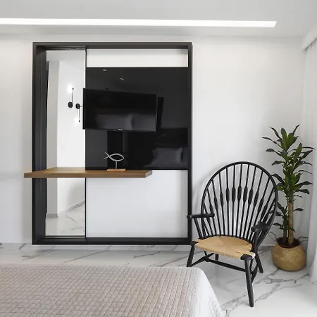 Assano Seafront Luxury * ניקיטי