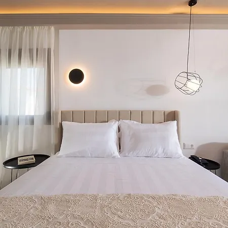 Assano Seafront Luxury דירה