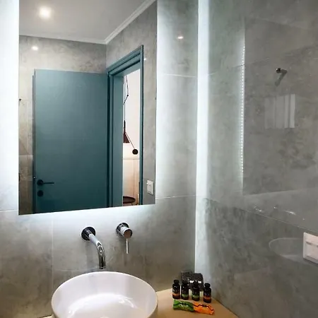 Assano Seafront Luxury شقة *