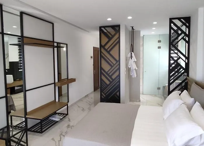 Assano Seafront Luxury Lejlighed *