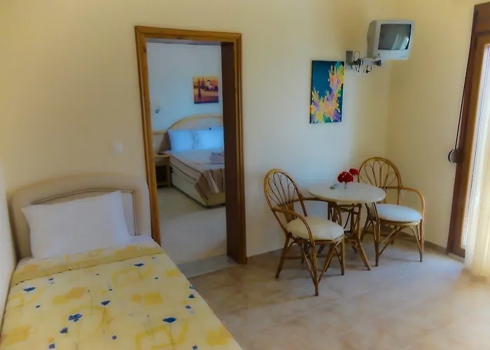 Assano Seafront Luxury Lejlighed *
