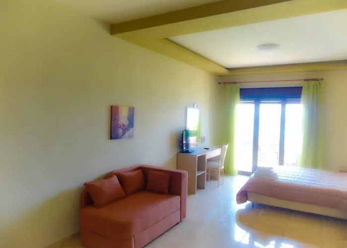 Assano Seafront Luxury Lejlighed
