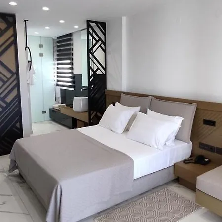 Assano Seafront Luxury アパート ニキティ