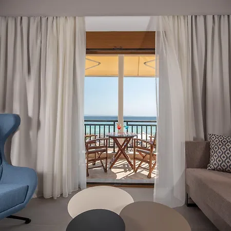 Assano Seafront Luxury アパート ニキティ