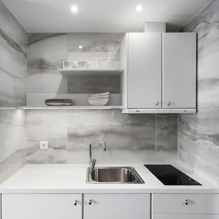 Assano Seafront Luxury 尼基季