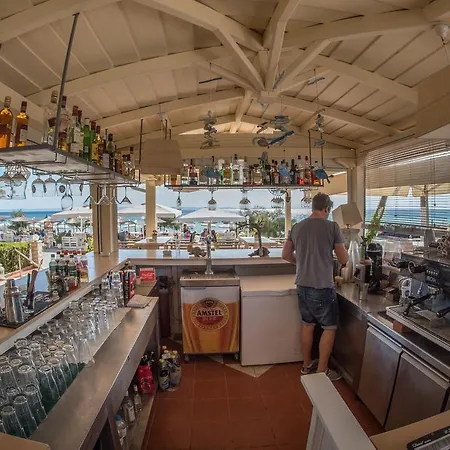 公寓 Assano Seafront Luxury 尼基季