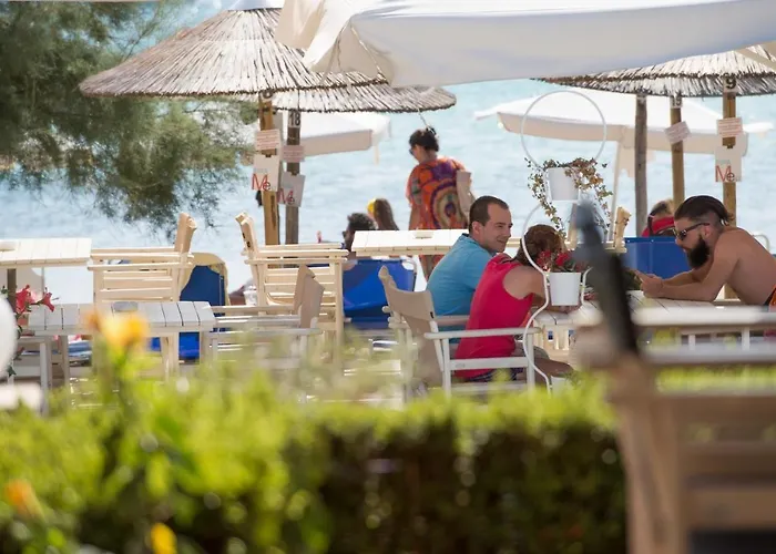 Assano Seafront Luxury Apartman Nikíti